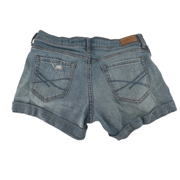 Aeropostale Midi Cuffed Hem Distressed Jean Shorts Size 4 Women’s - Picture 3 of 5